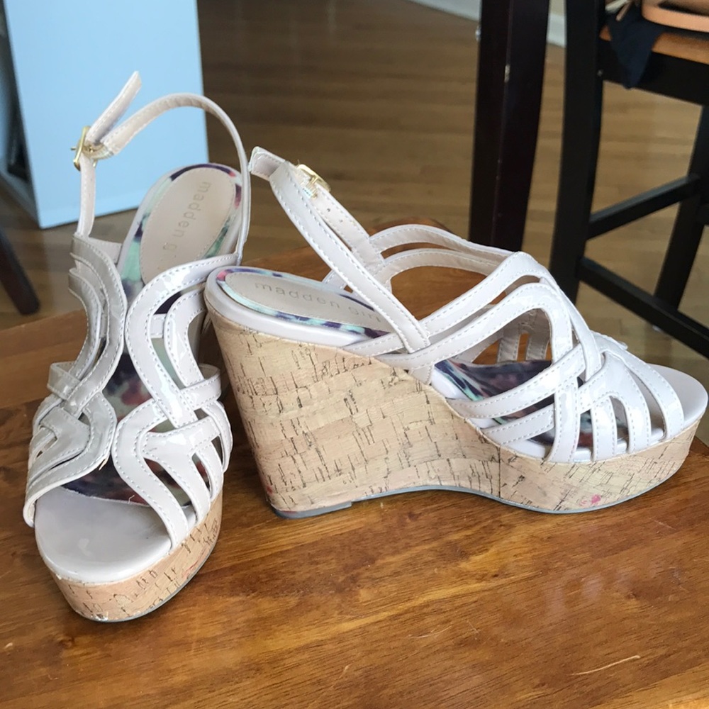 Madden Girl Wedges